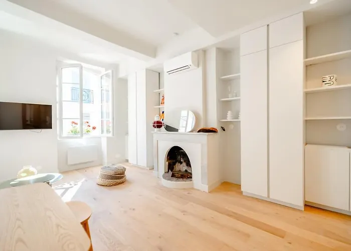 Petit Gambetta L Bright & Fresh L Shellter Apartment